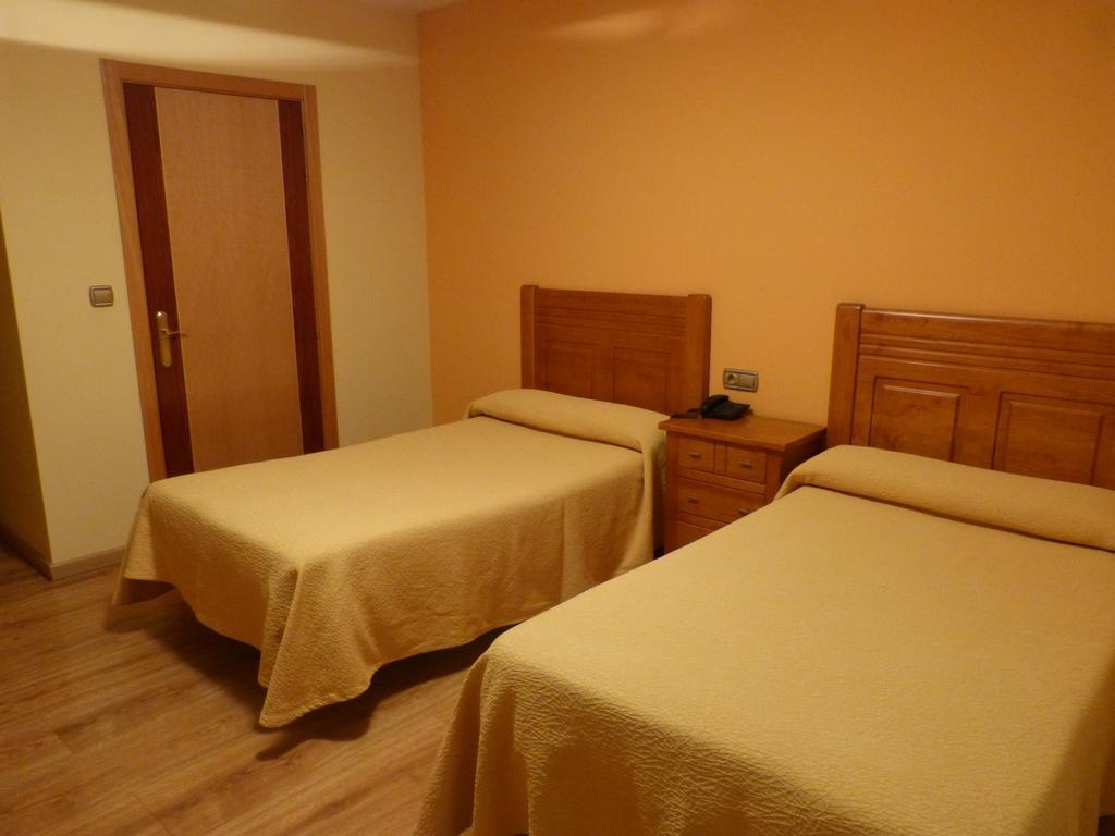 El Ancla Hotel Ponferrada Room photo